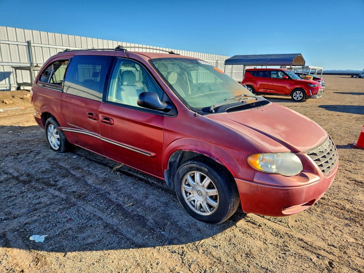 2005 CHRYSLER Town & Country