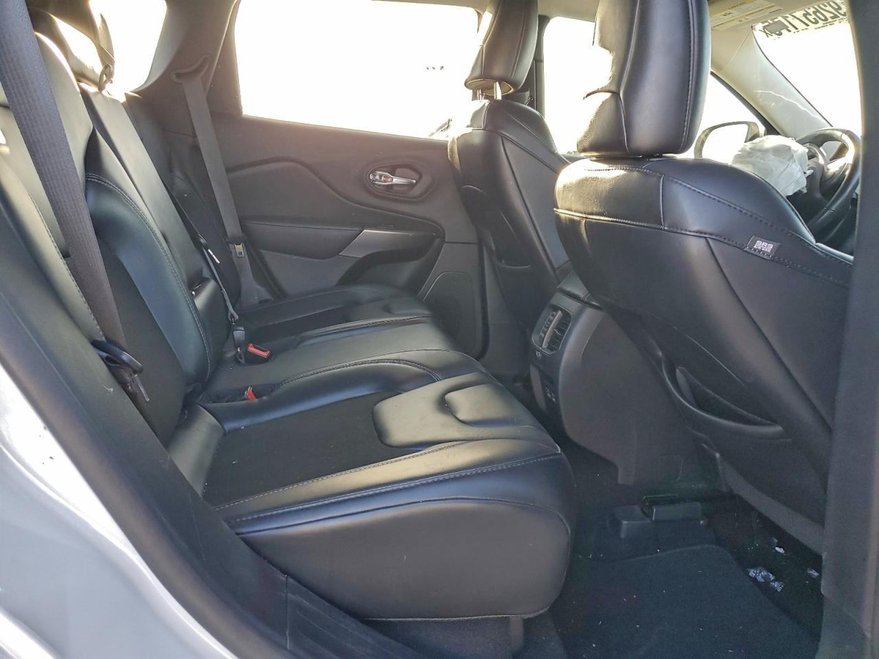 2021 JEEP CHEROKEE