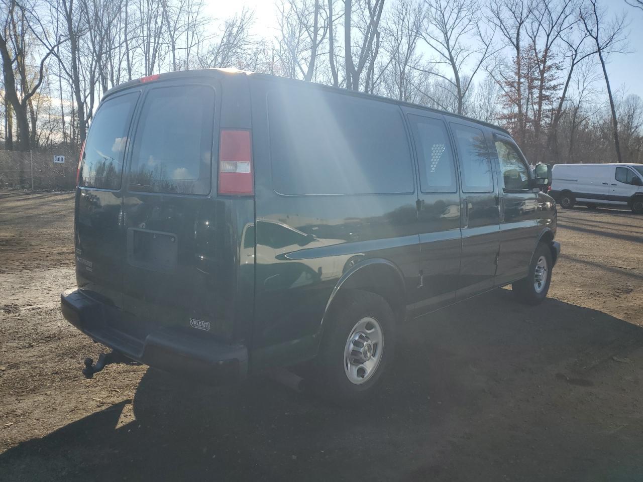 2011 CHEVROLET EXPRESS 2500