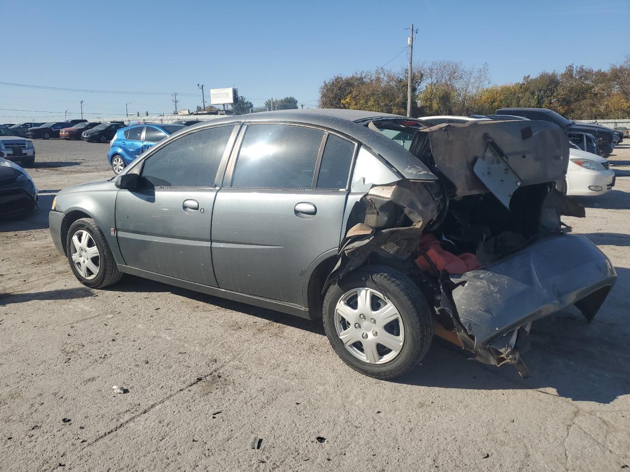 2005 SATURN Ion