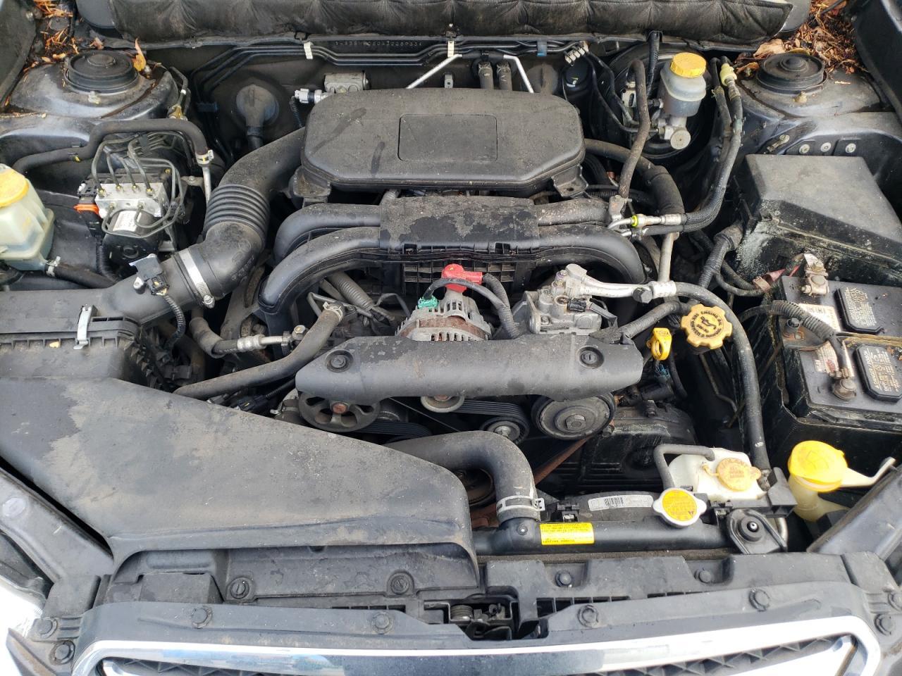 2010 SUBARU Legacy
