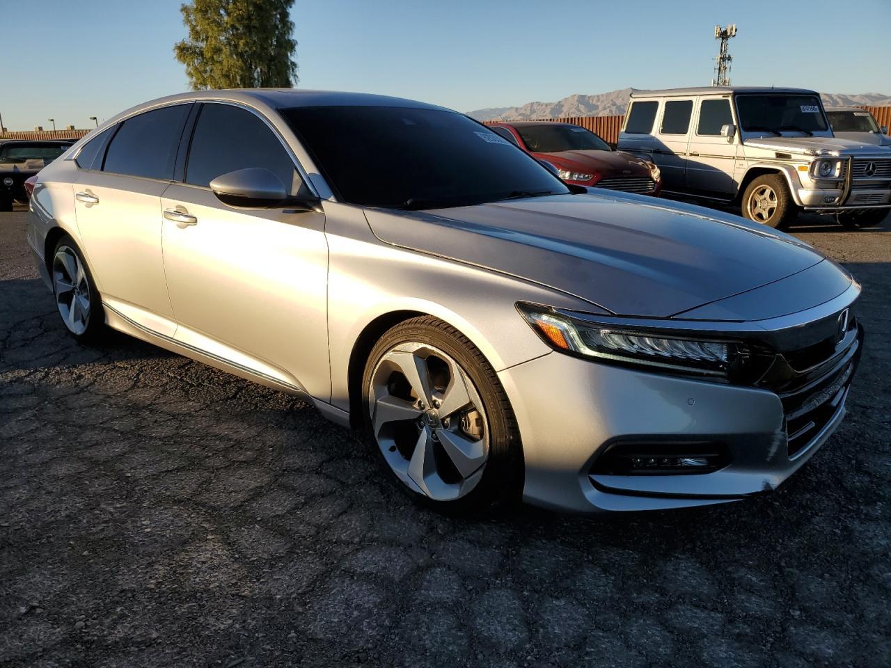 2018 HONDA ACCORD