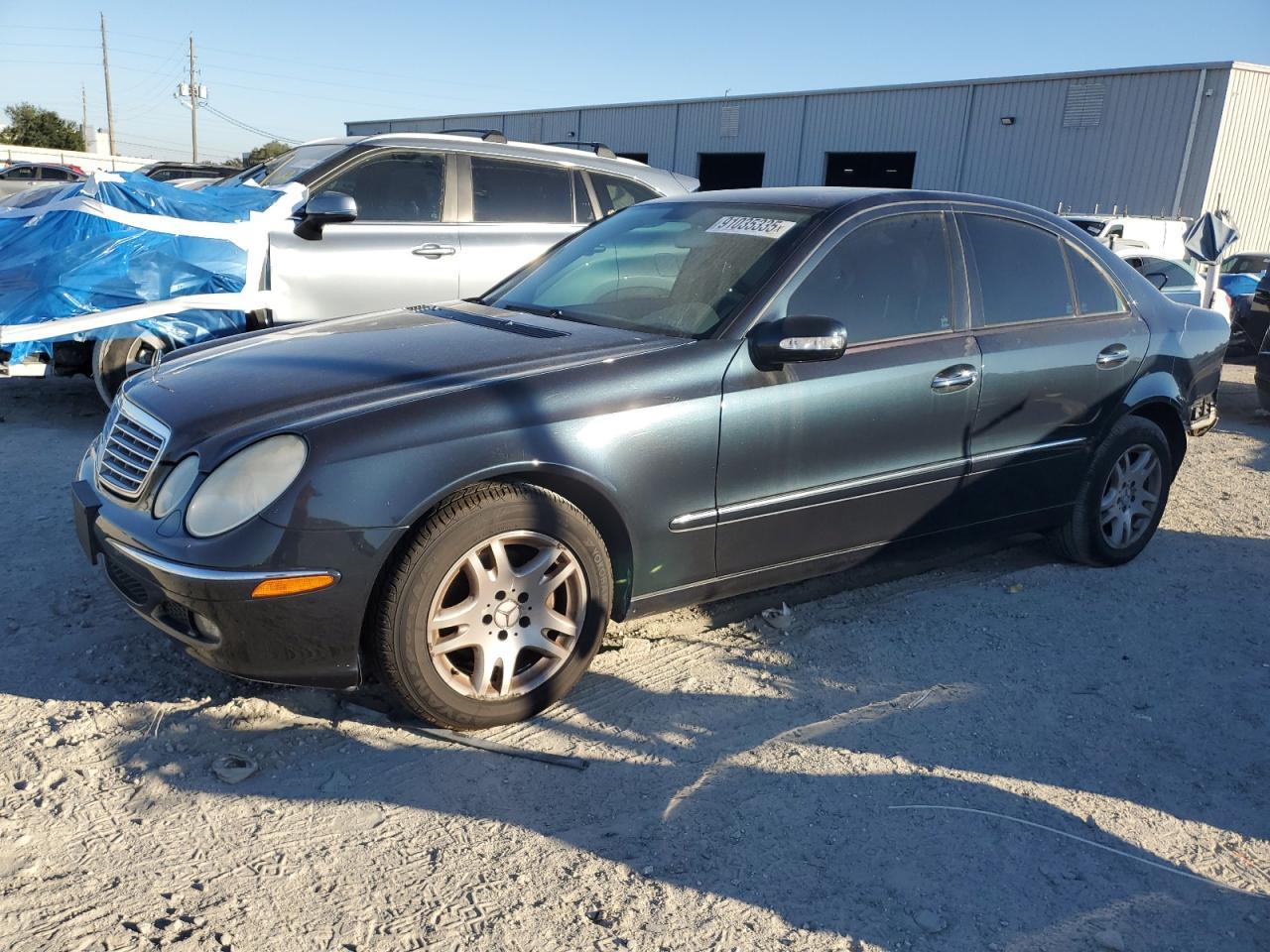 2005 MERCEDES-BENZ E-Class