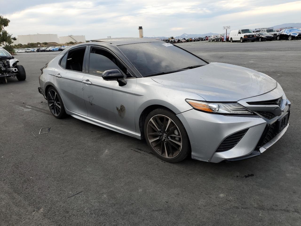 2019 TOYOTA CAMRY