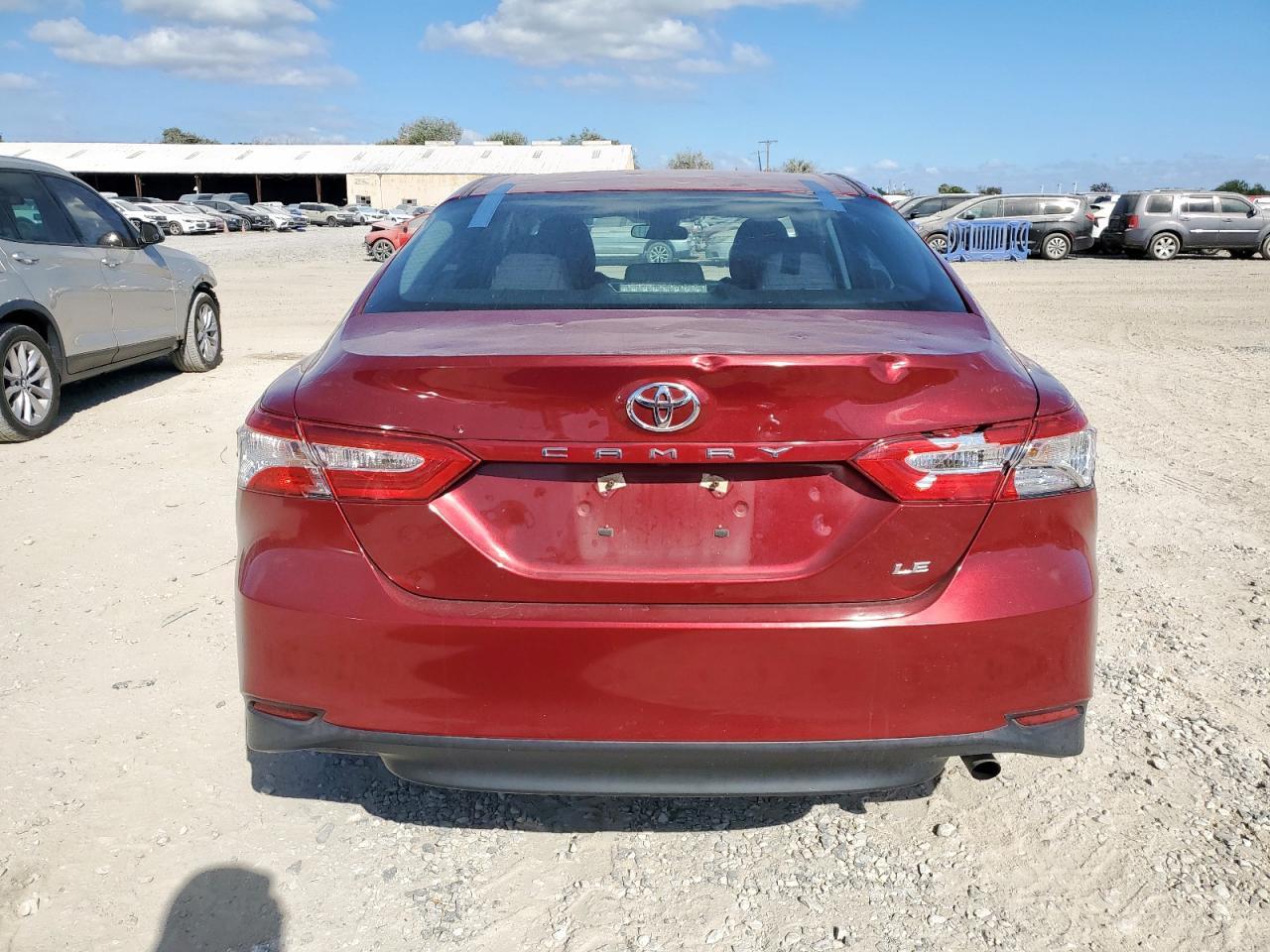 2018 TOYOTA CAMRY