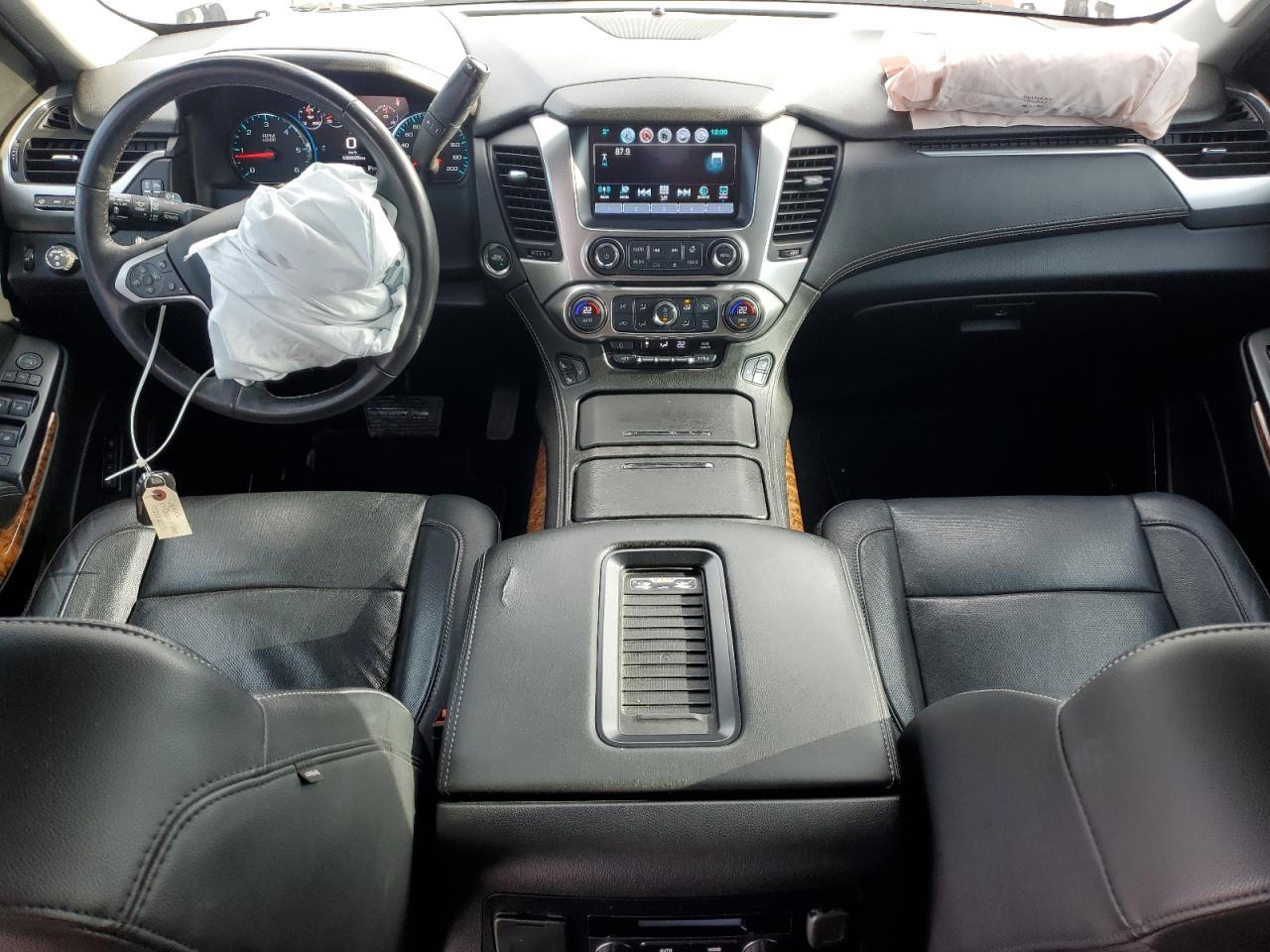 2017 CHEVROLET Tahoe