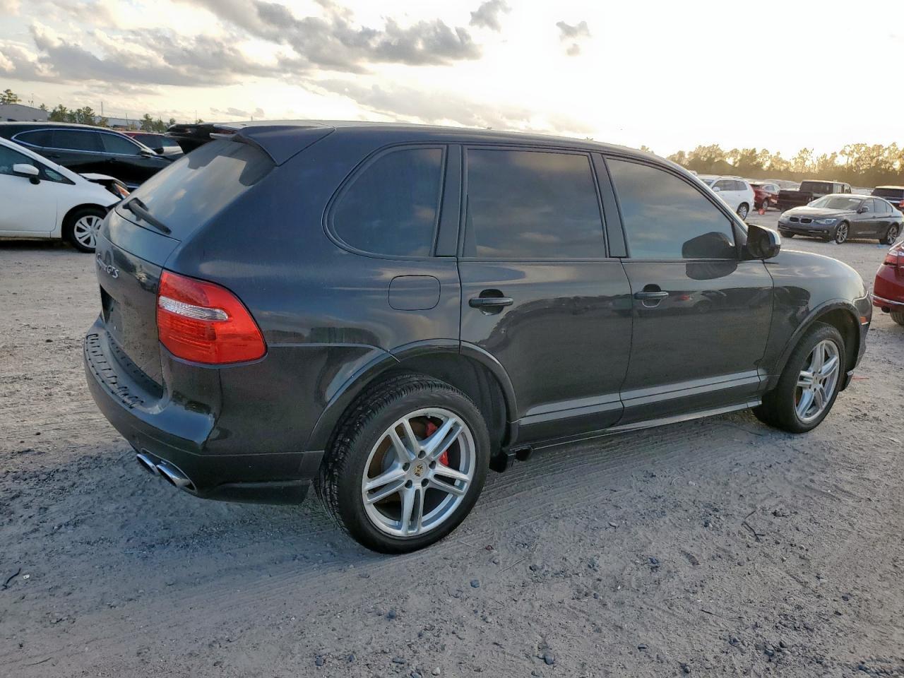 2009 PORSCHE CAYENNE
