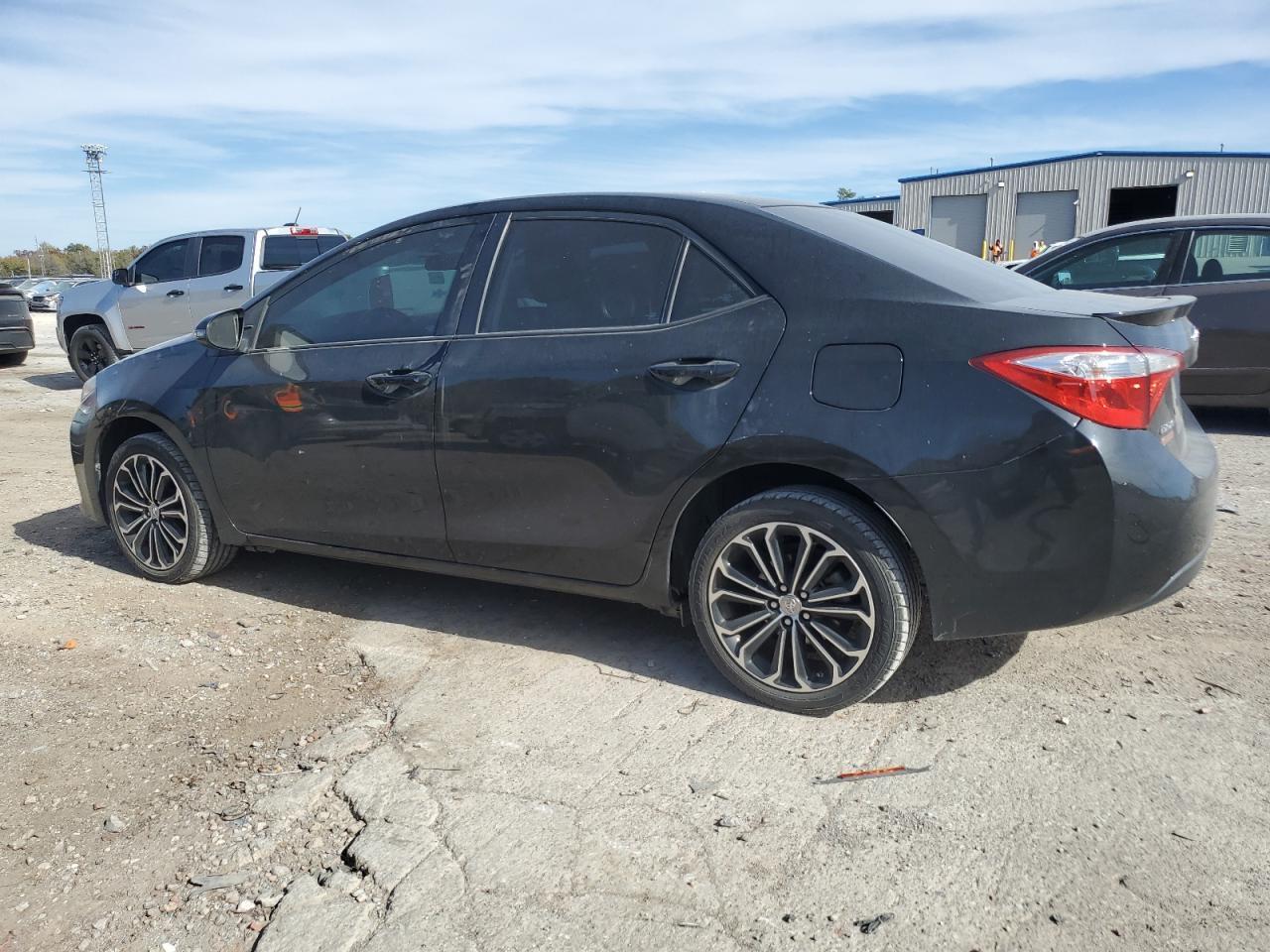 2016 TOYOTA COROLLA