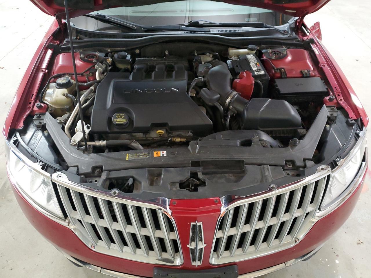 2012 LINCOLN MKZ