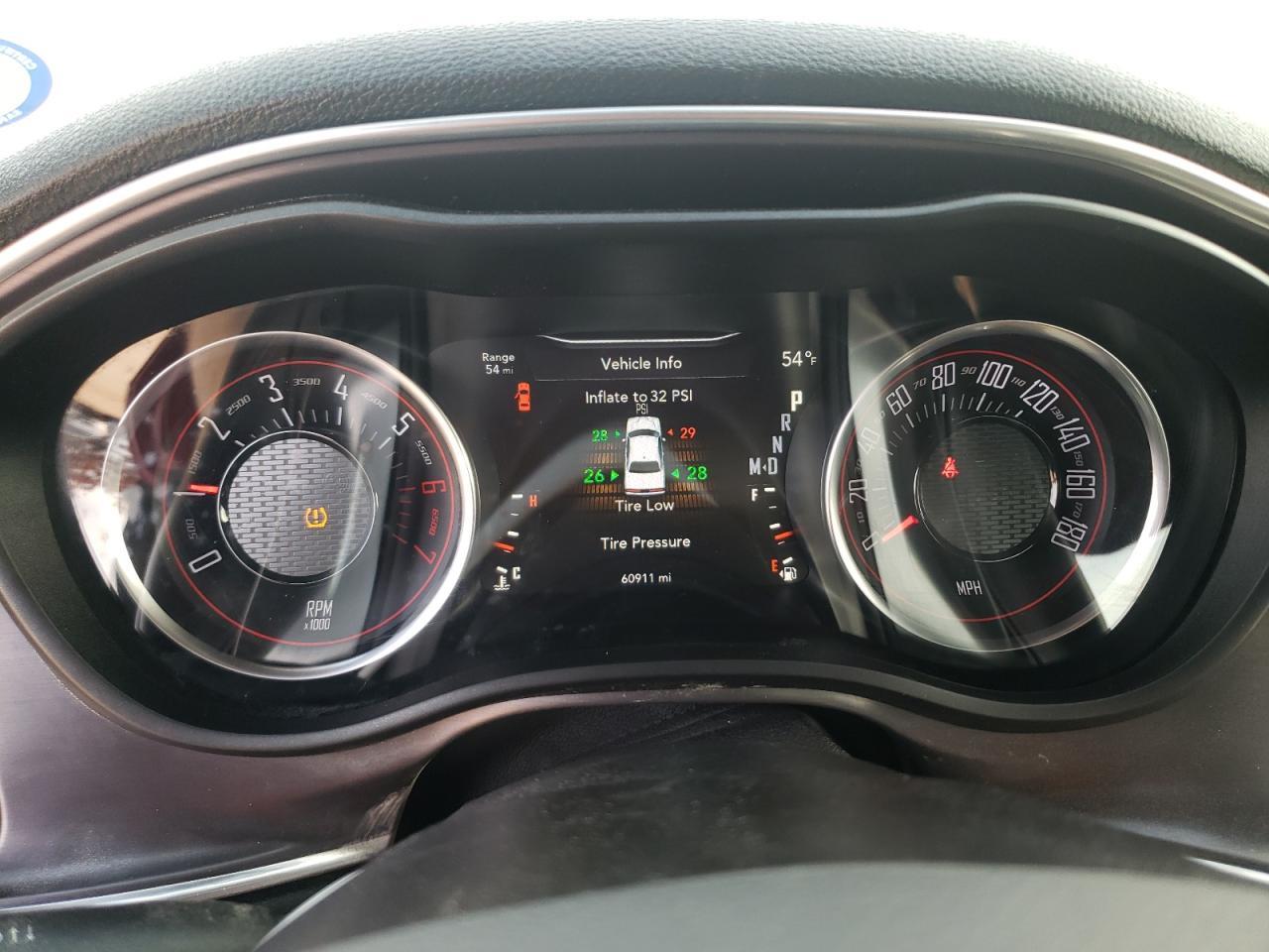 2017 DODGE Challenger
