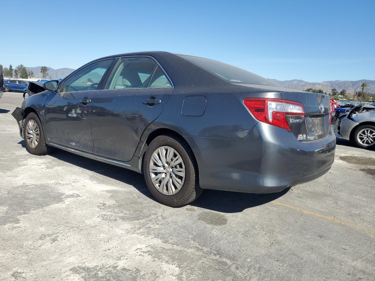 2013 TOYOTA CAMRY