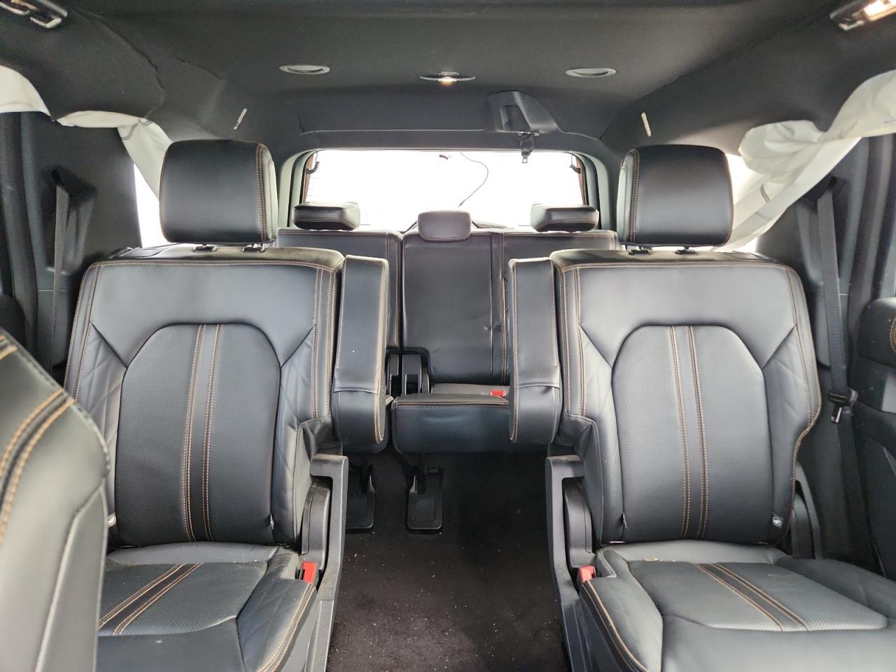 2022 FORD Expedition