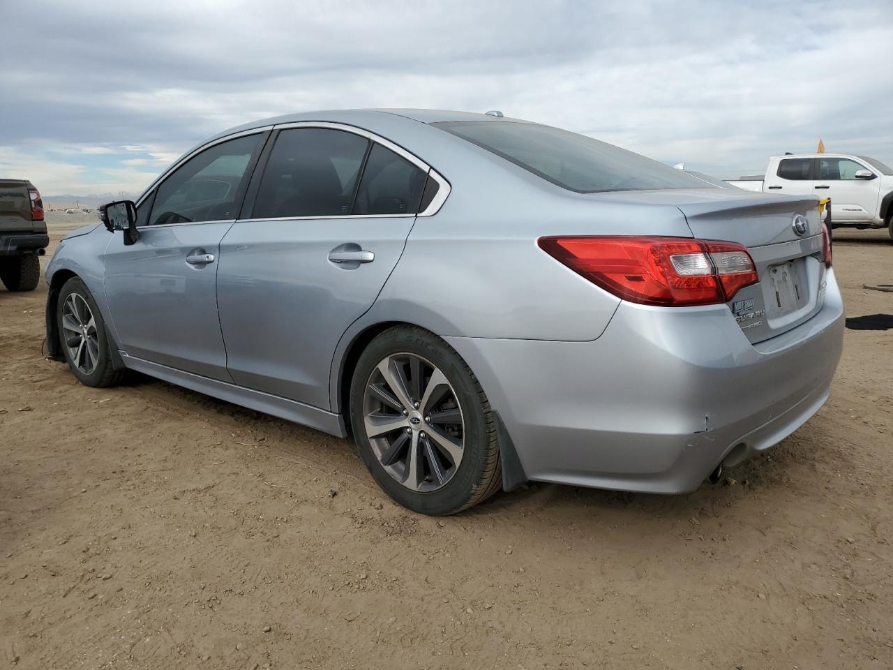 2015 SUBARU Legacy