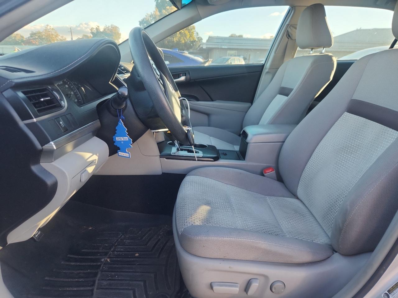 2014 TOYOTA CAMRY