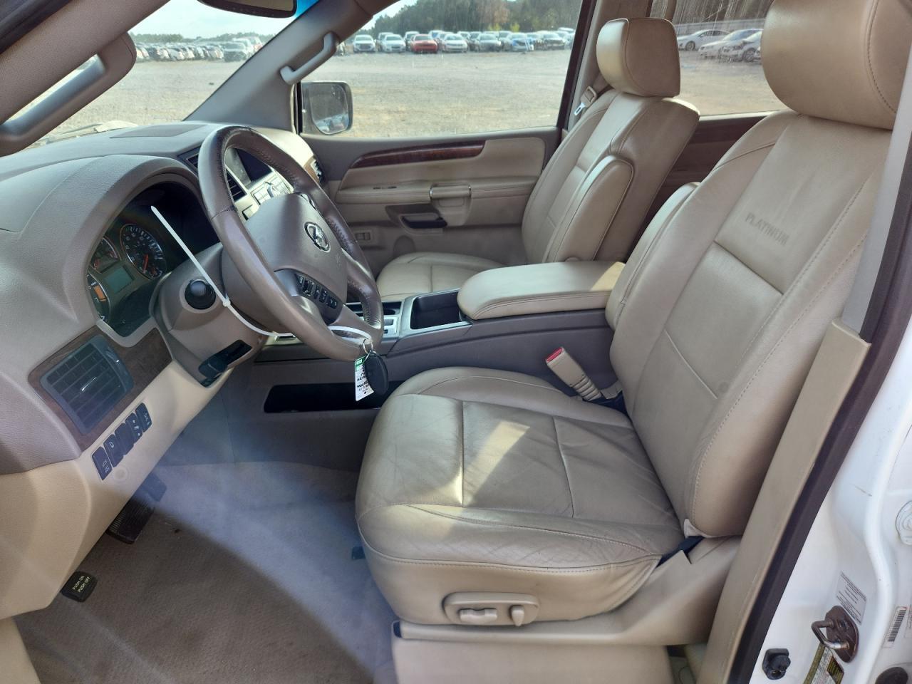 2013 NISSAN Armada