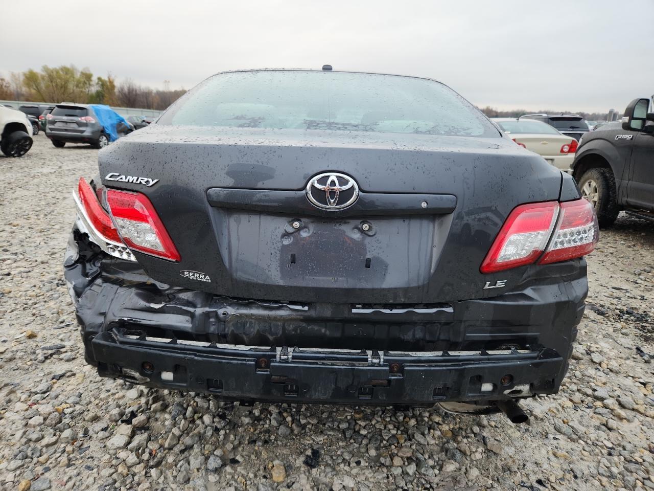 2010 TOYOTA CAMRY