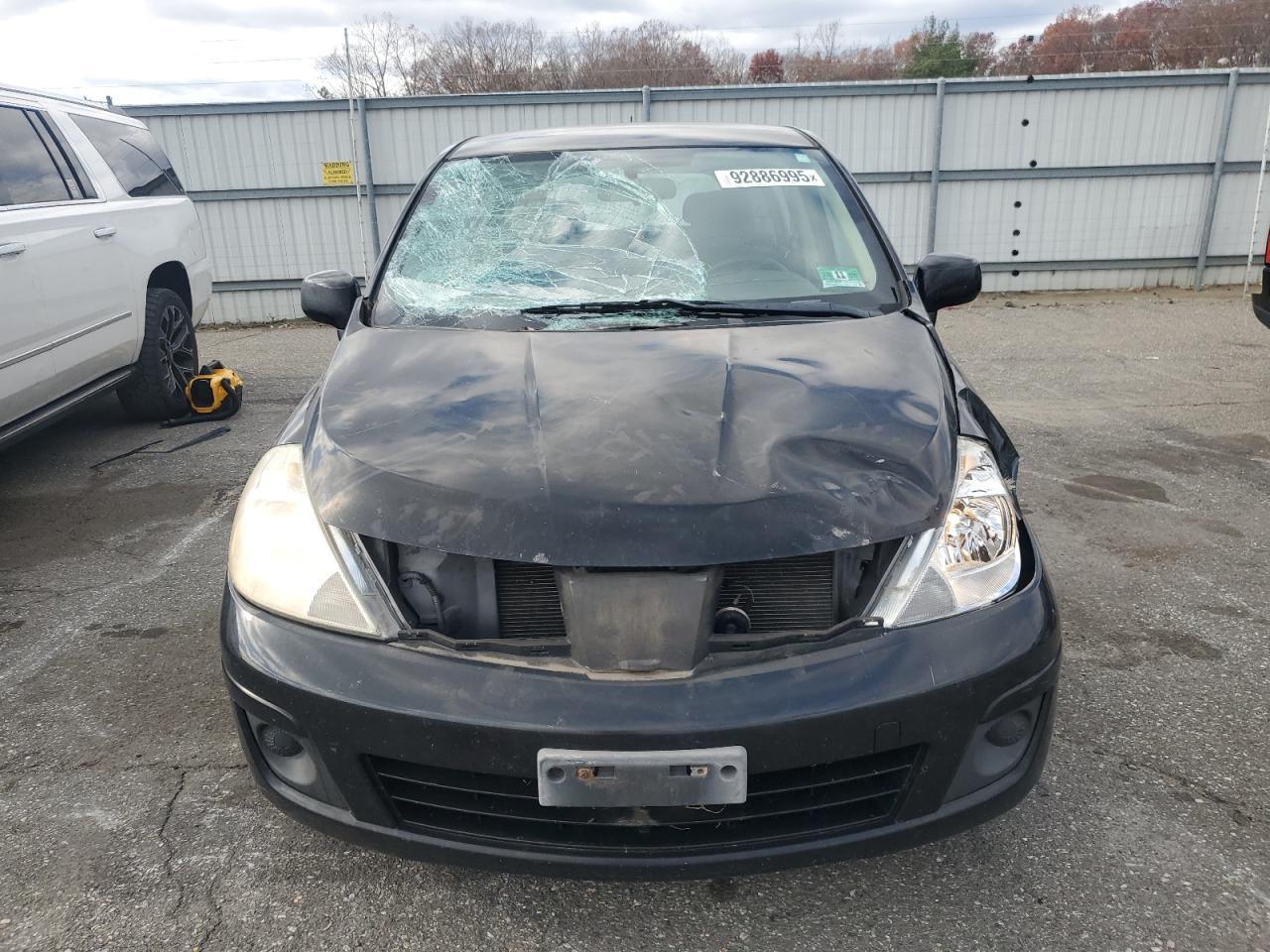 2009 NISSAN VERSA