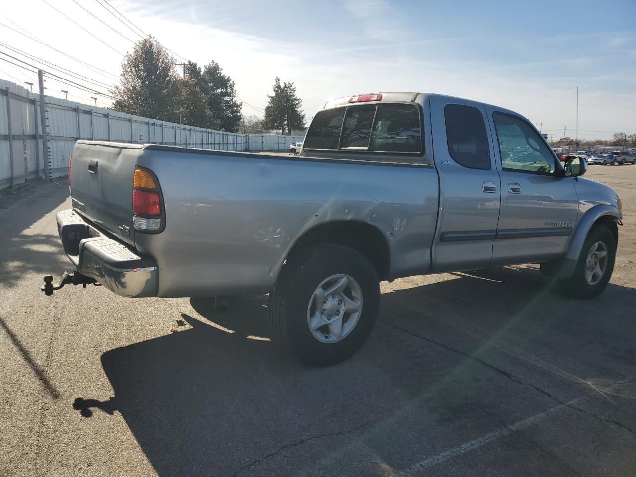 2003 TOYOTA TUNDRA