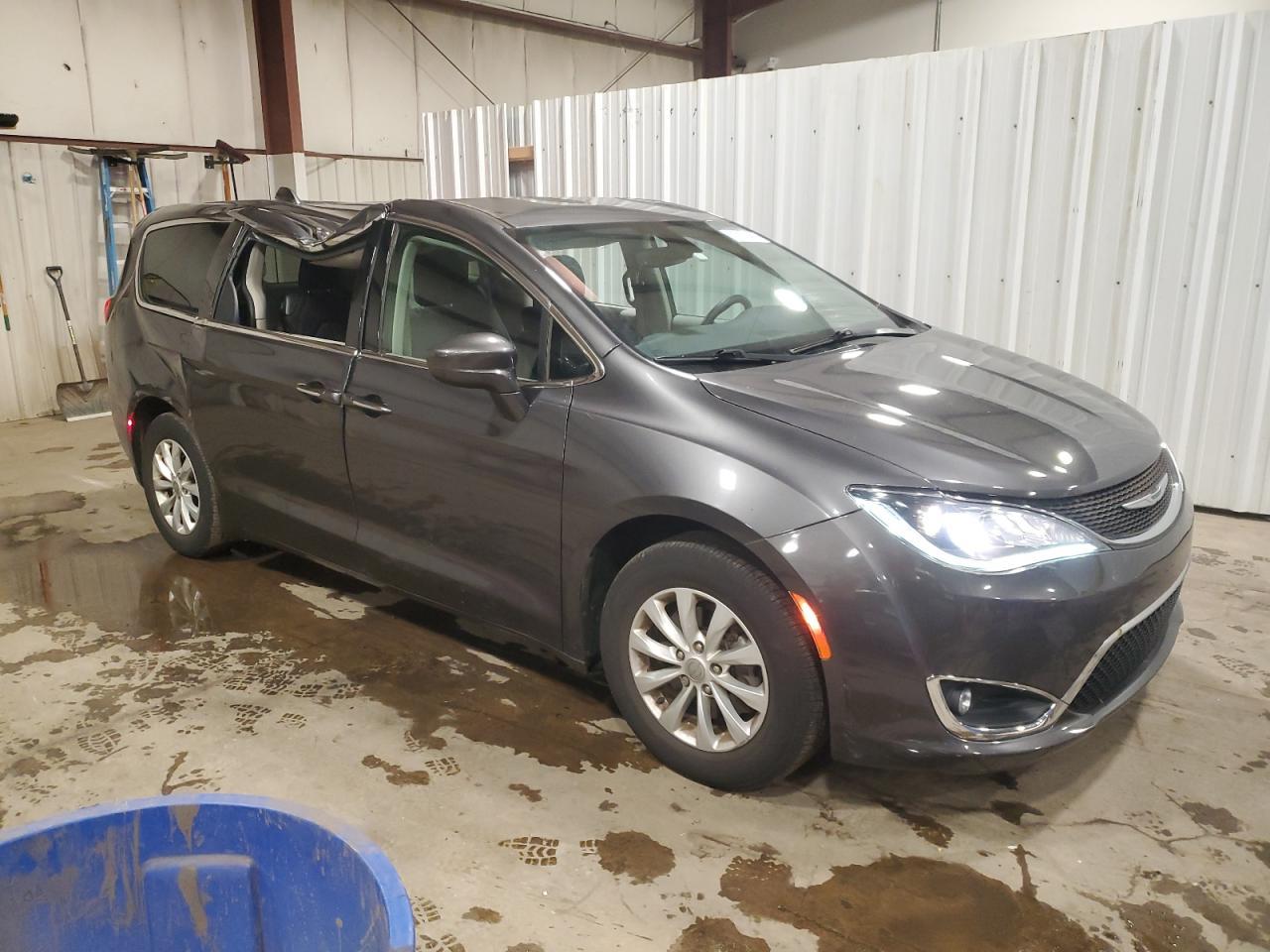 2020 CHRYSLER Pacifica