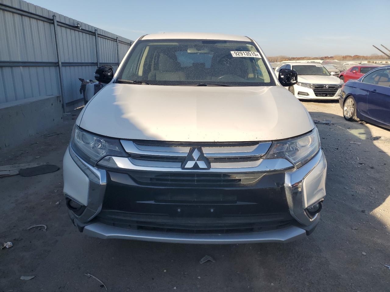 2017 MITSUBISHI outlander