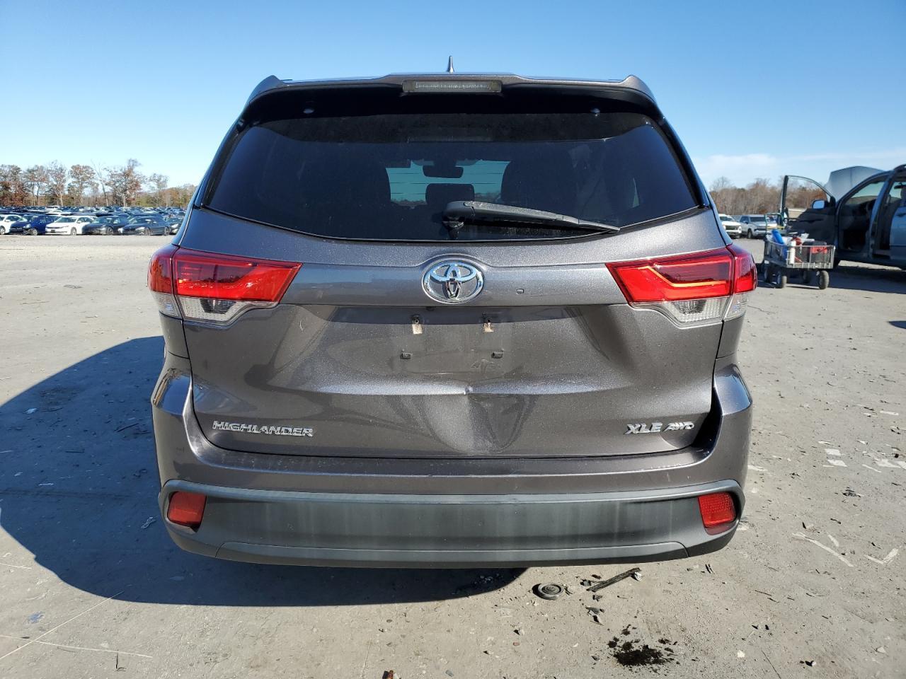 2019 TOYOTA HIGHLANDER