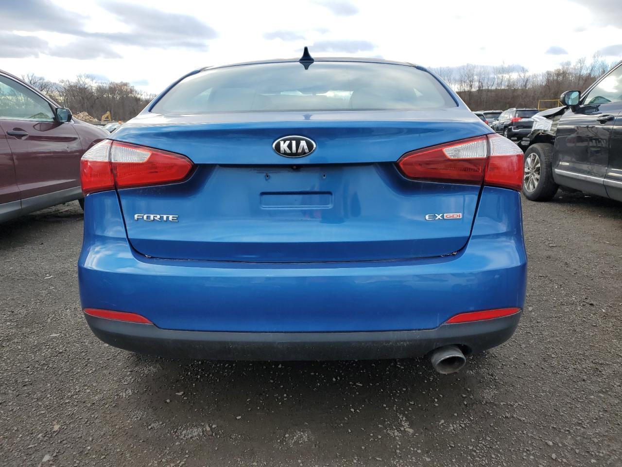 2014 KIA FORTE