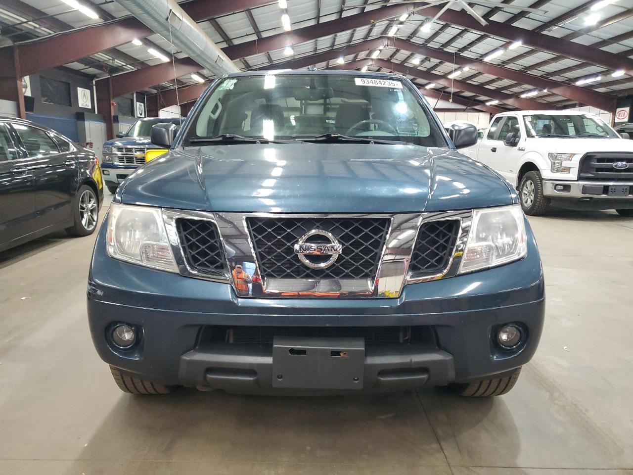 2013 NISSAN Frontier