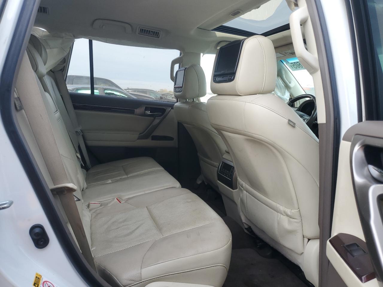 2016 LEXUS GX 460