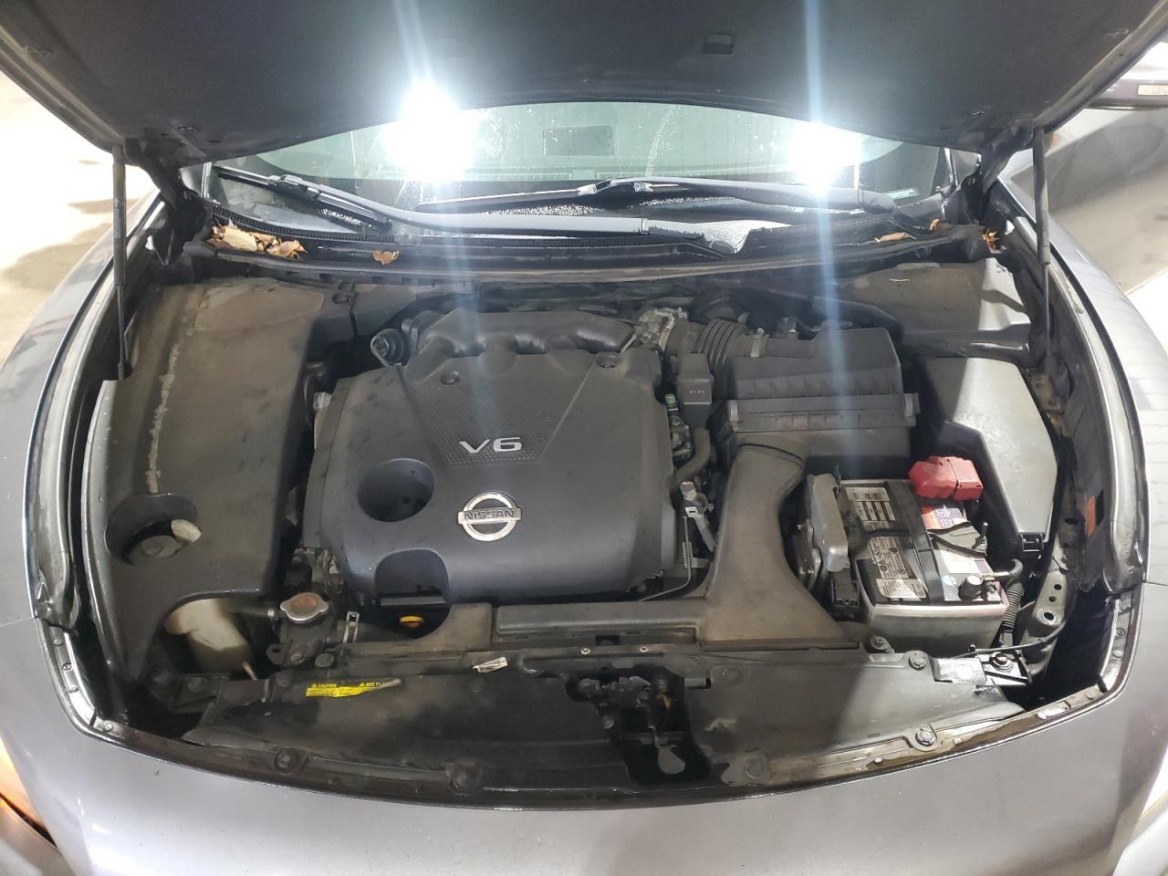 2014 NISSAN Maxima