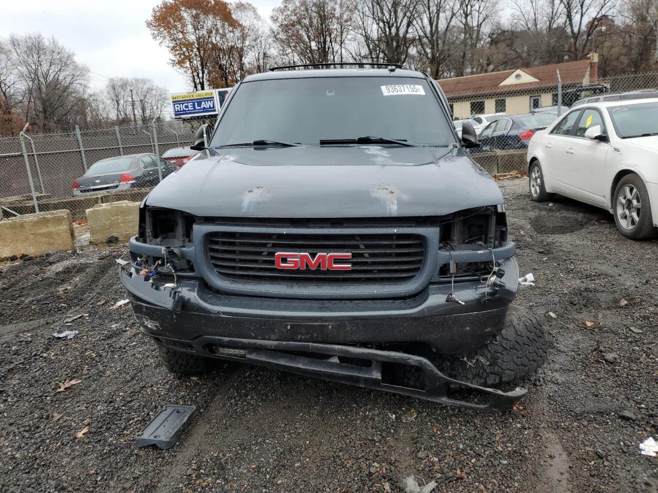 2003 GMC Yukon XL