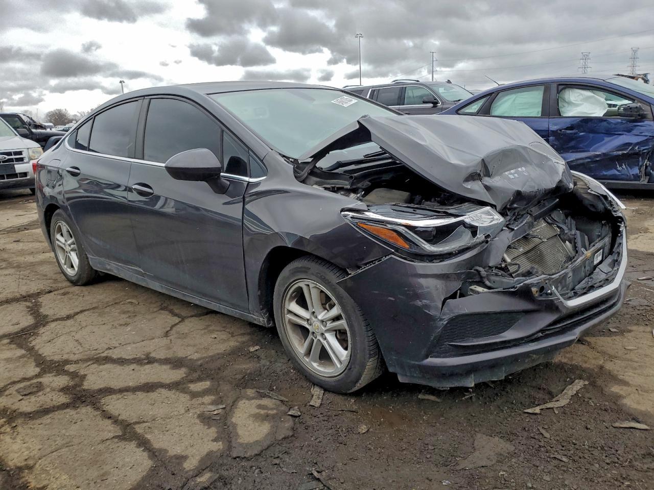 2016 CHEVROLET CRUZE