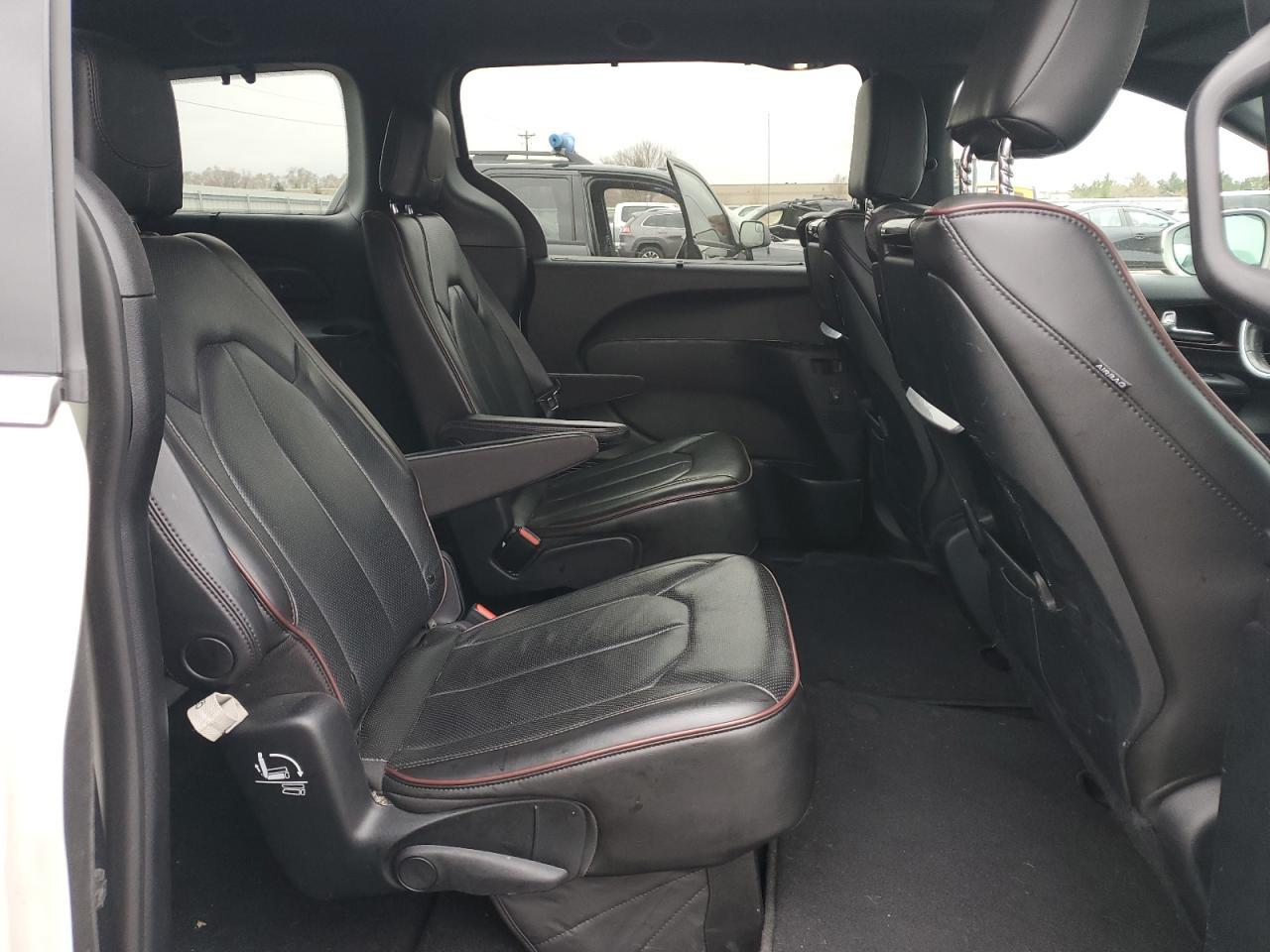 2020 CHRYSLER Pacifica