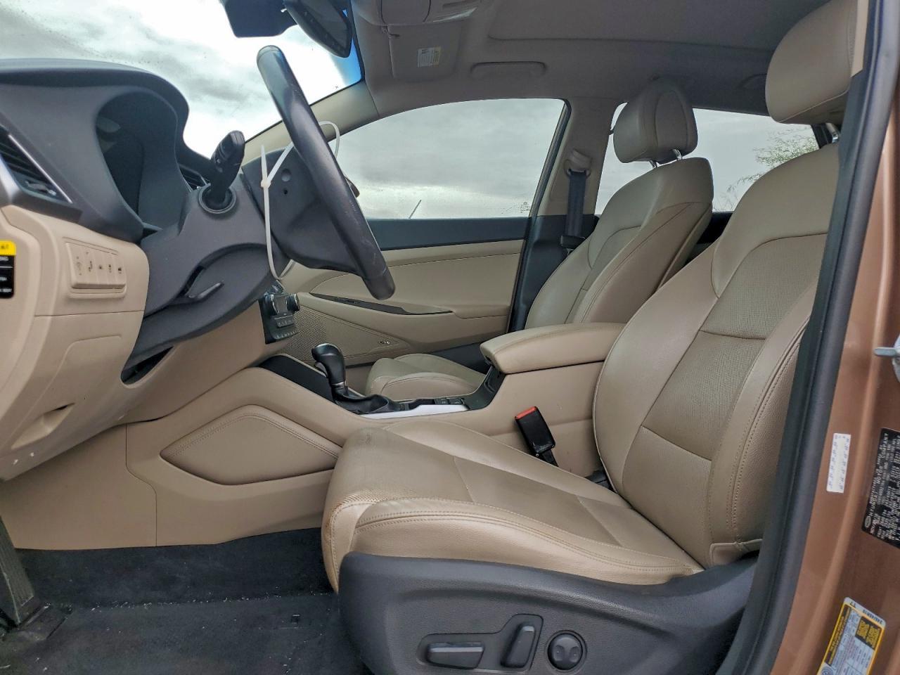 2017 HYUNDAI TUCSON
