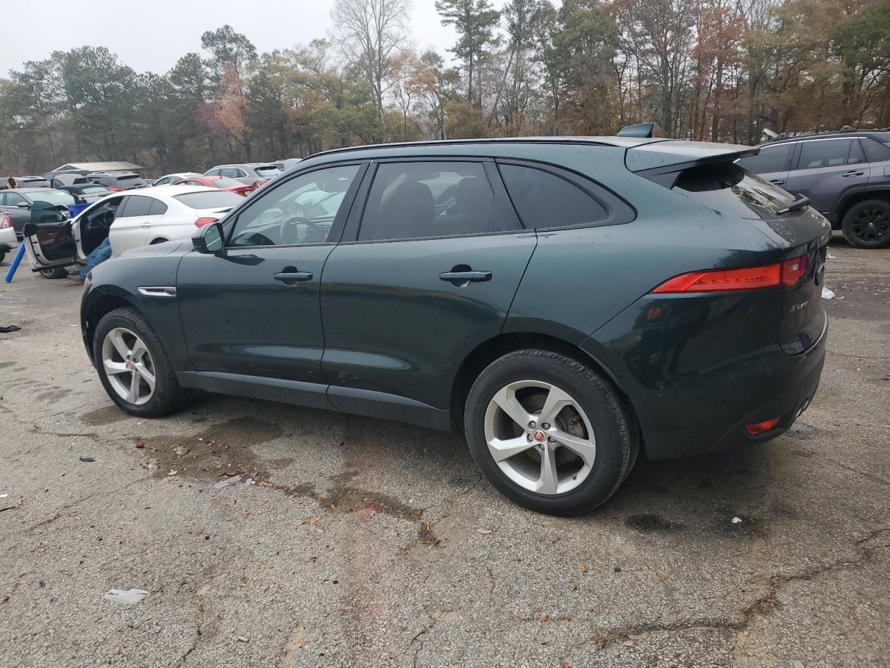 2017 JAGUAR F-Pace