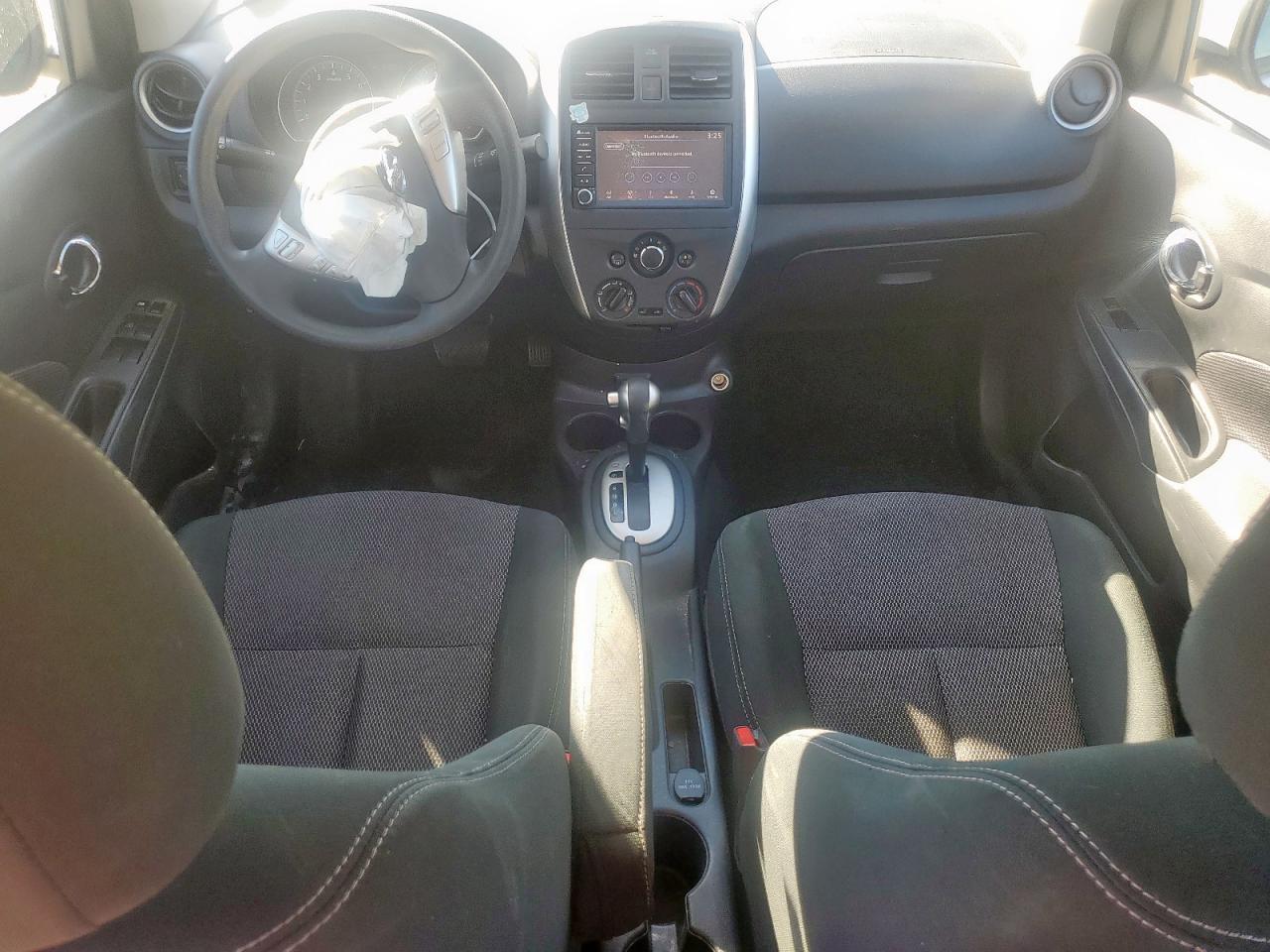 2019 NISSAN VERSA