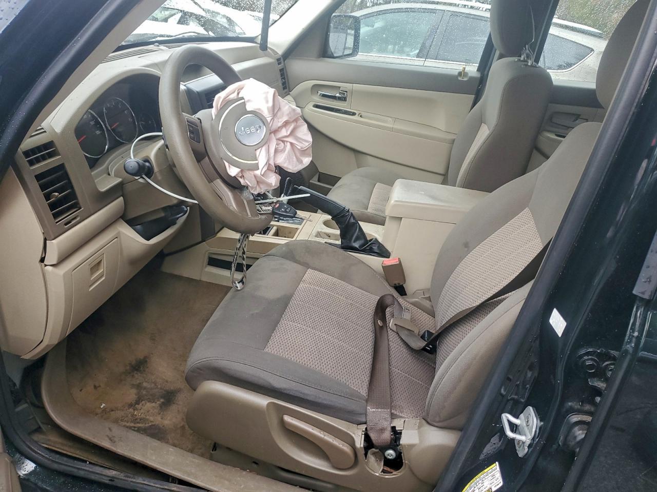 2012 JEEP Liberty