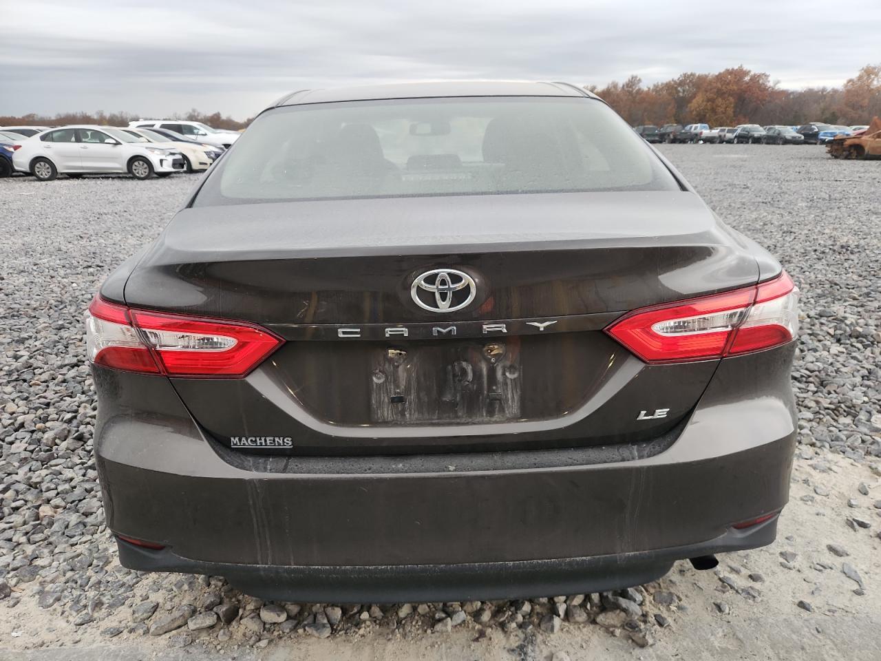 2018 TOYOTA CAMRY