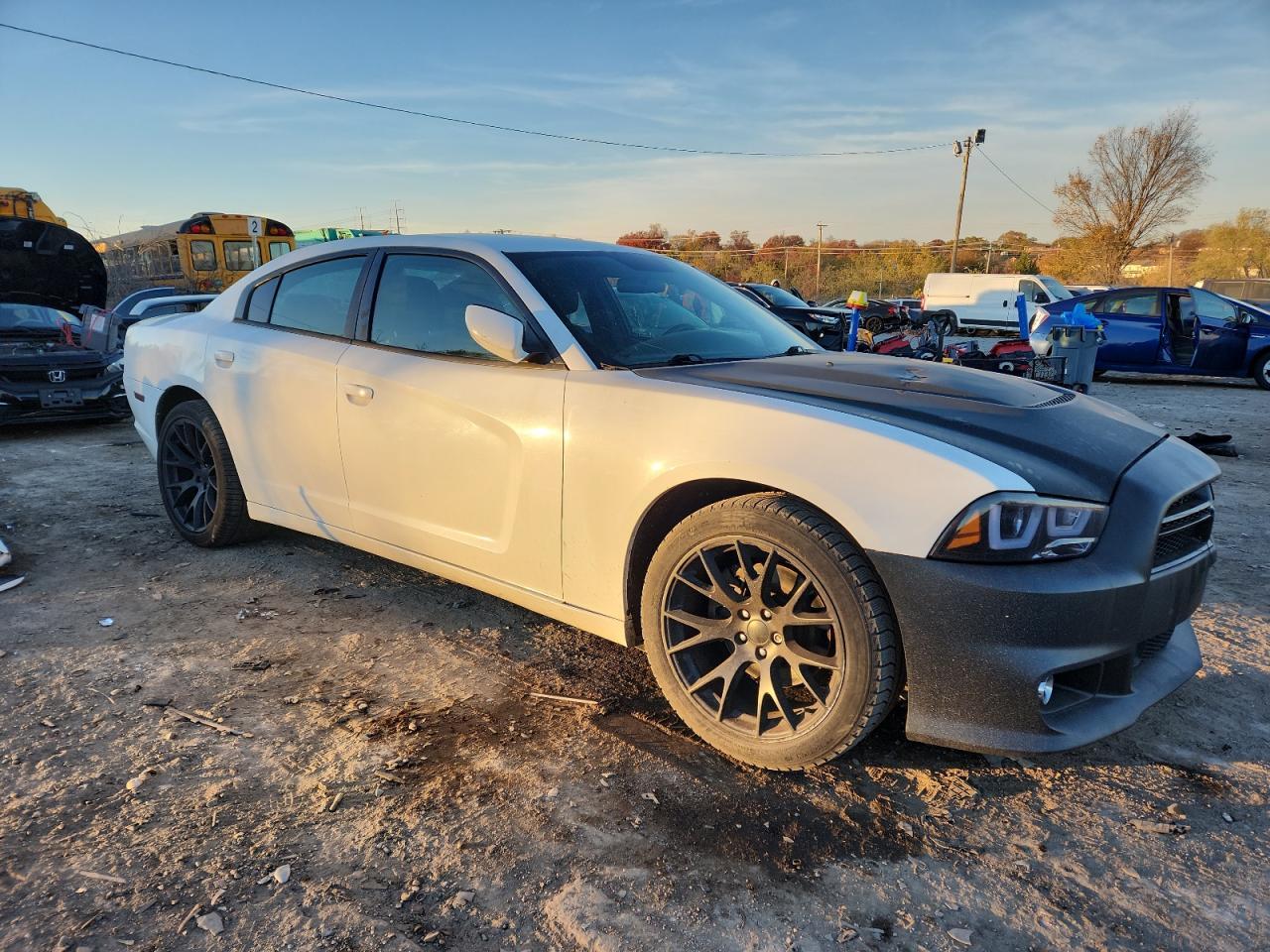 2013 DODGE CHARGER