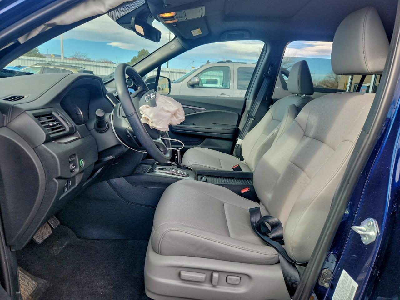 2023 HONDA Passport