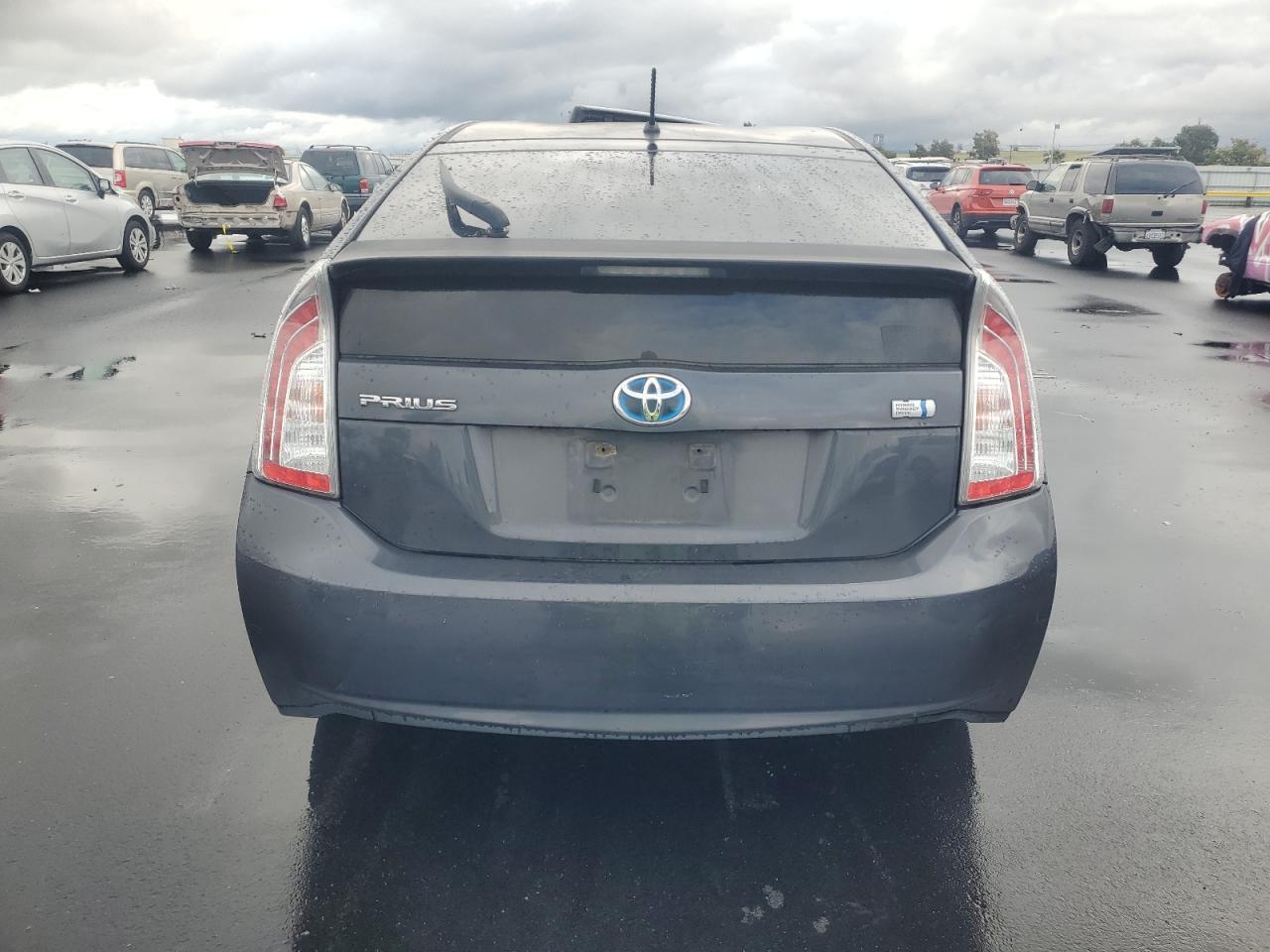2014 TOYOTA PRIUS