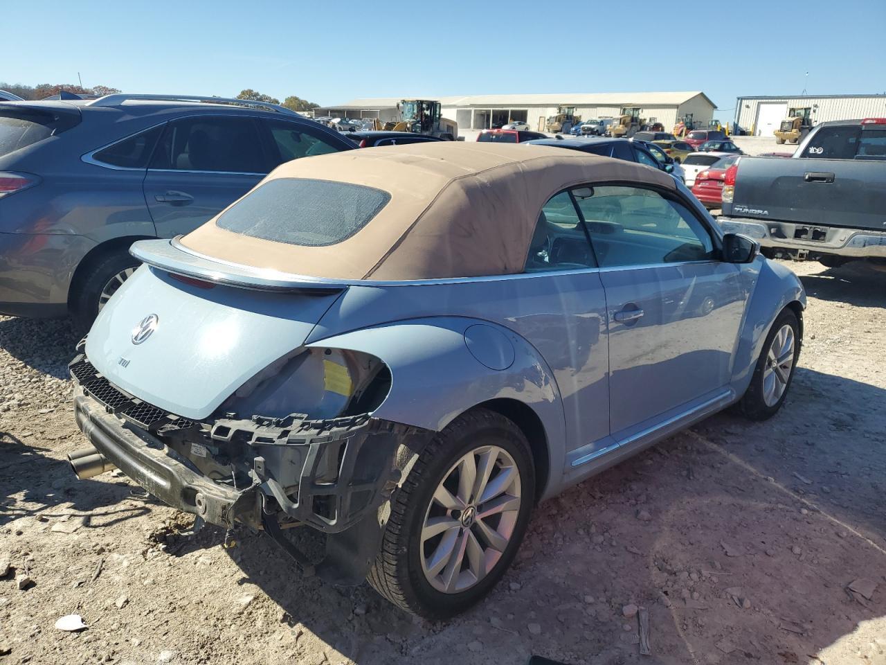 2013 VOLKSWAGEN Beetle