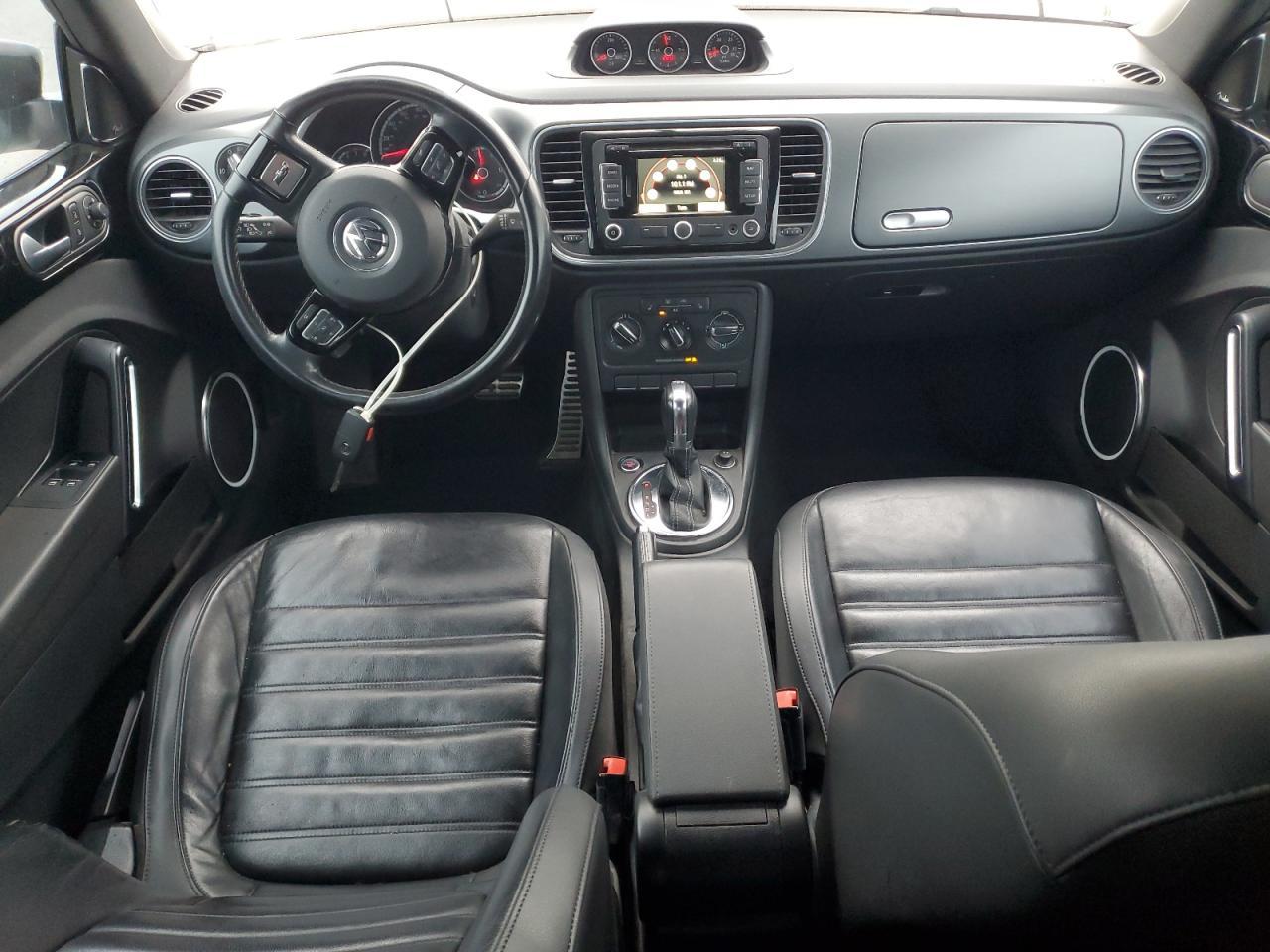 2014 VOLKSWAGEN Beetle