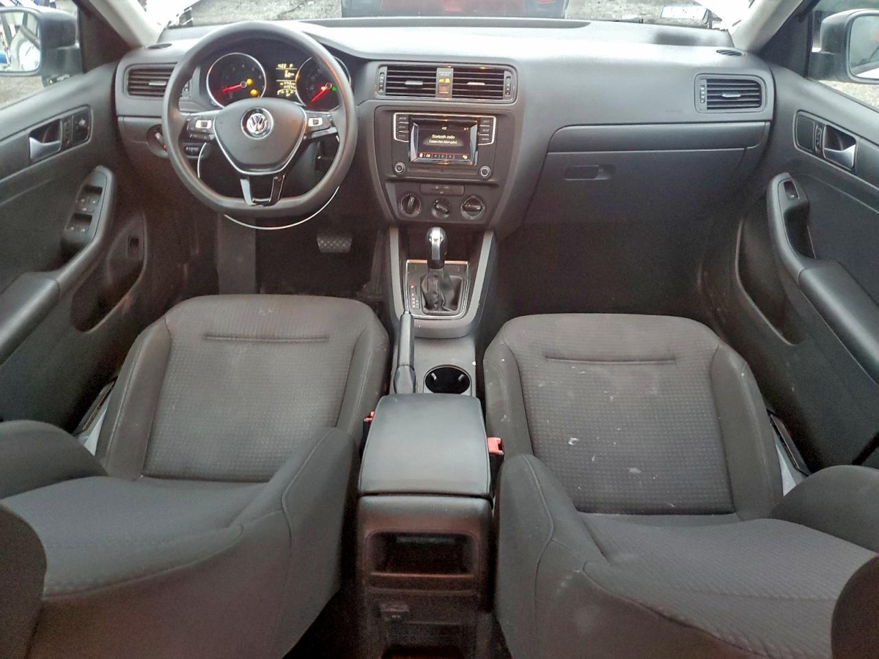 2016 VOLKSWAGEN JETTA
