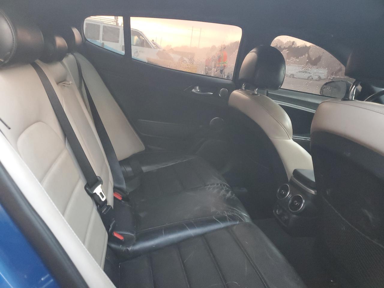 2018 KIA Stinger