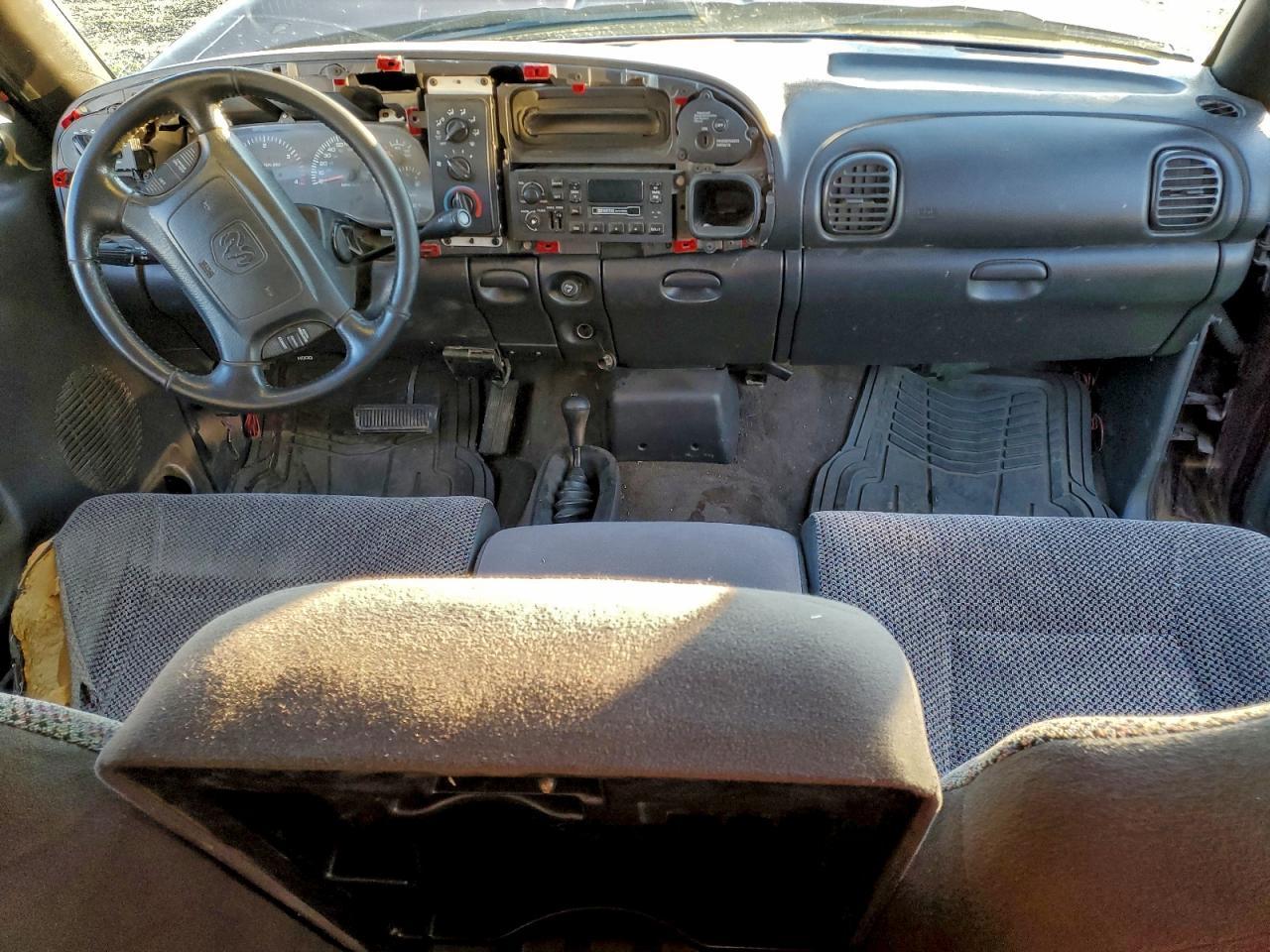2001 DODGE Ram 2500