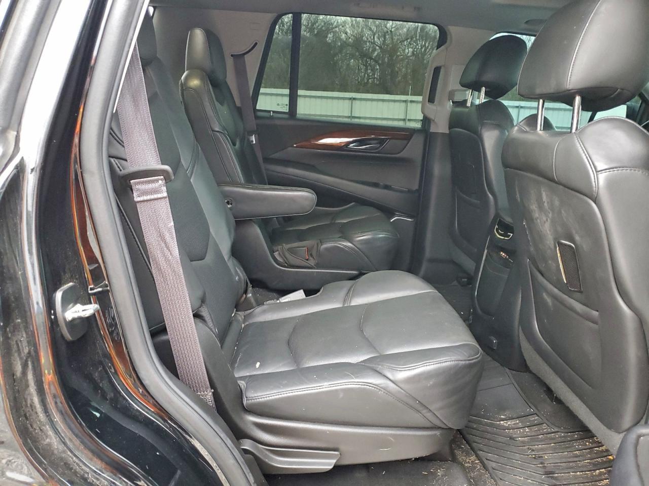 2015 CADILLAC ESCALADE