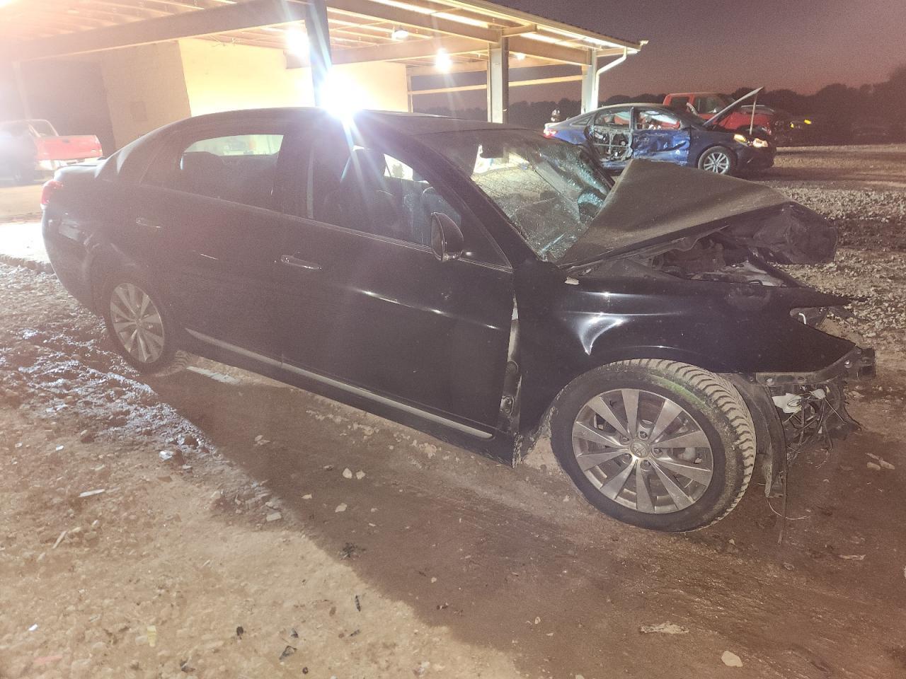 2011 TOYOTA Avalon