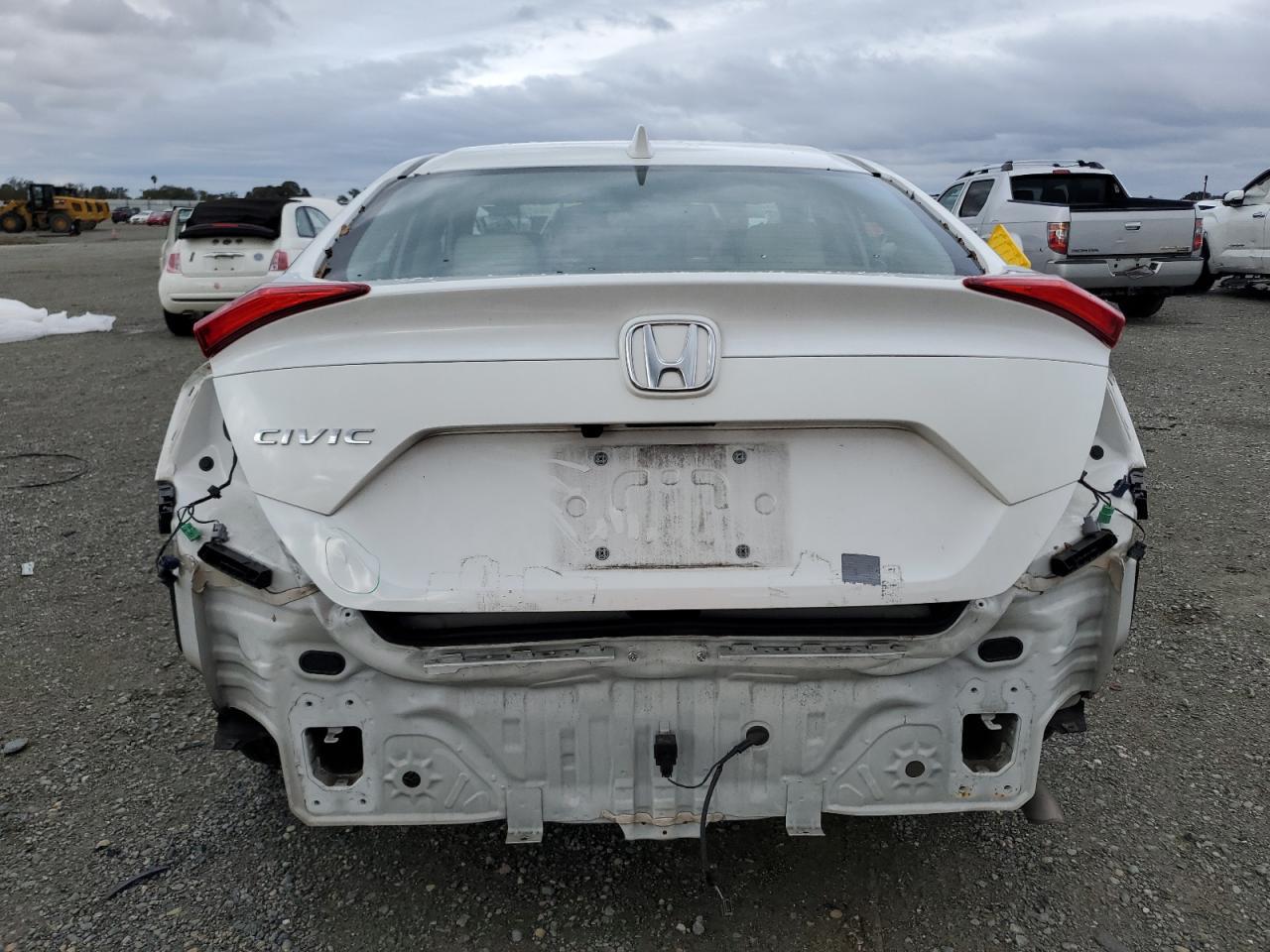 2018 HONDA CIVIC