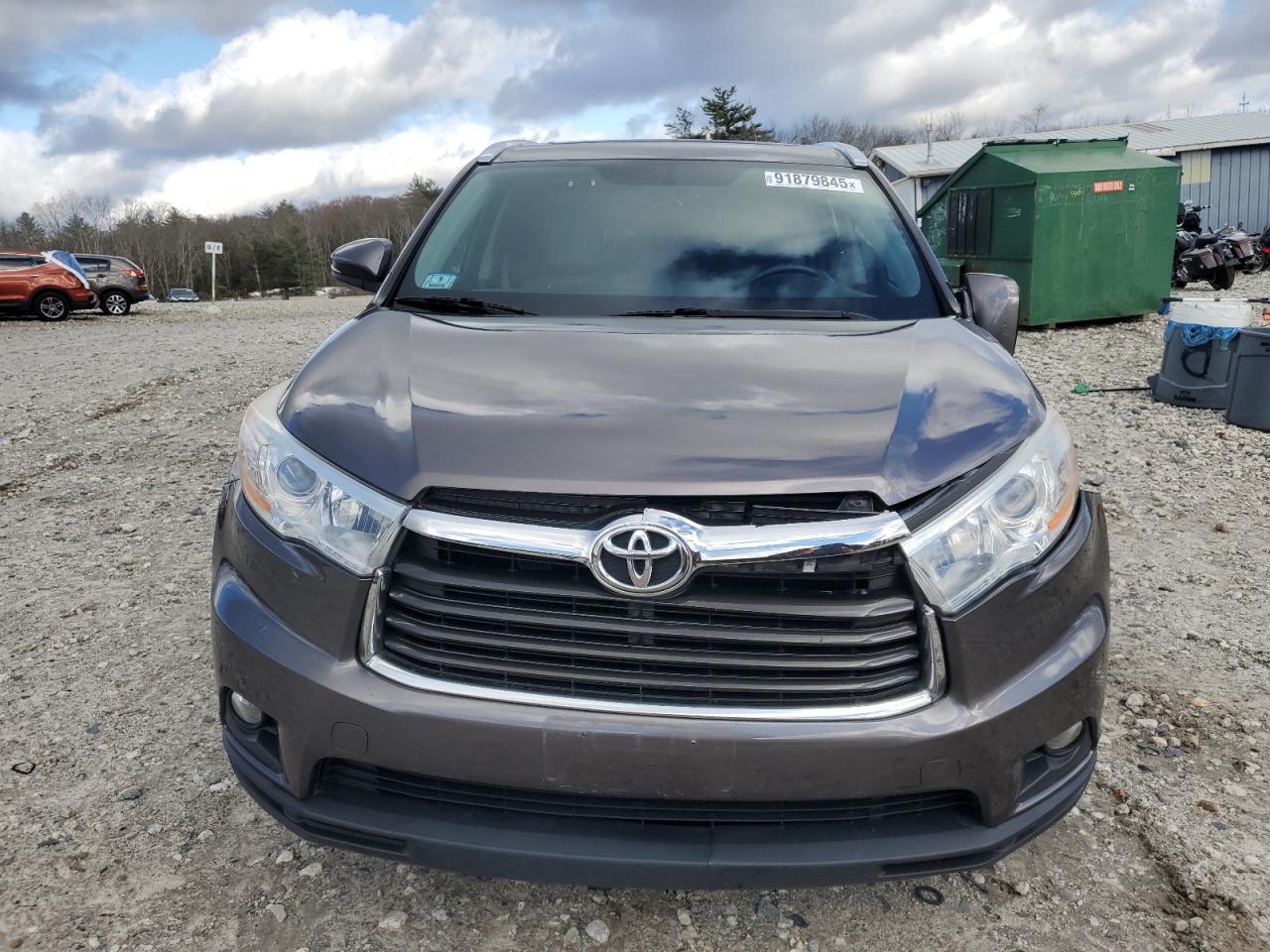 2014 TOYOTA HIGHLANDER