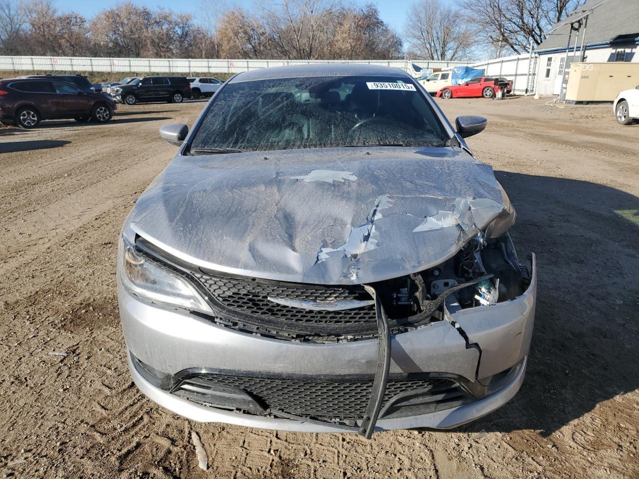 2015 CHRYSLER 200
